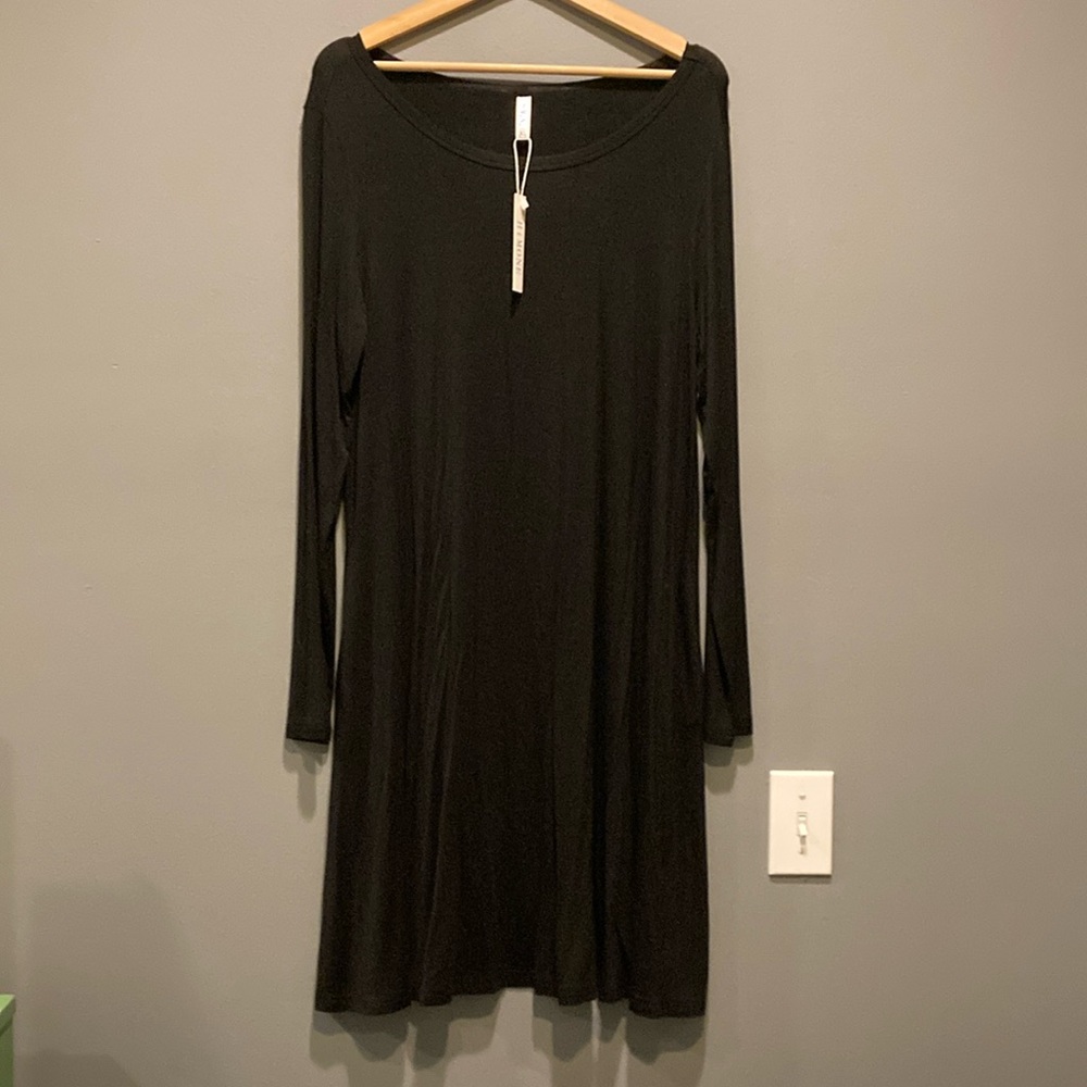 HiMone dress, size XL